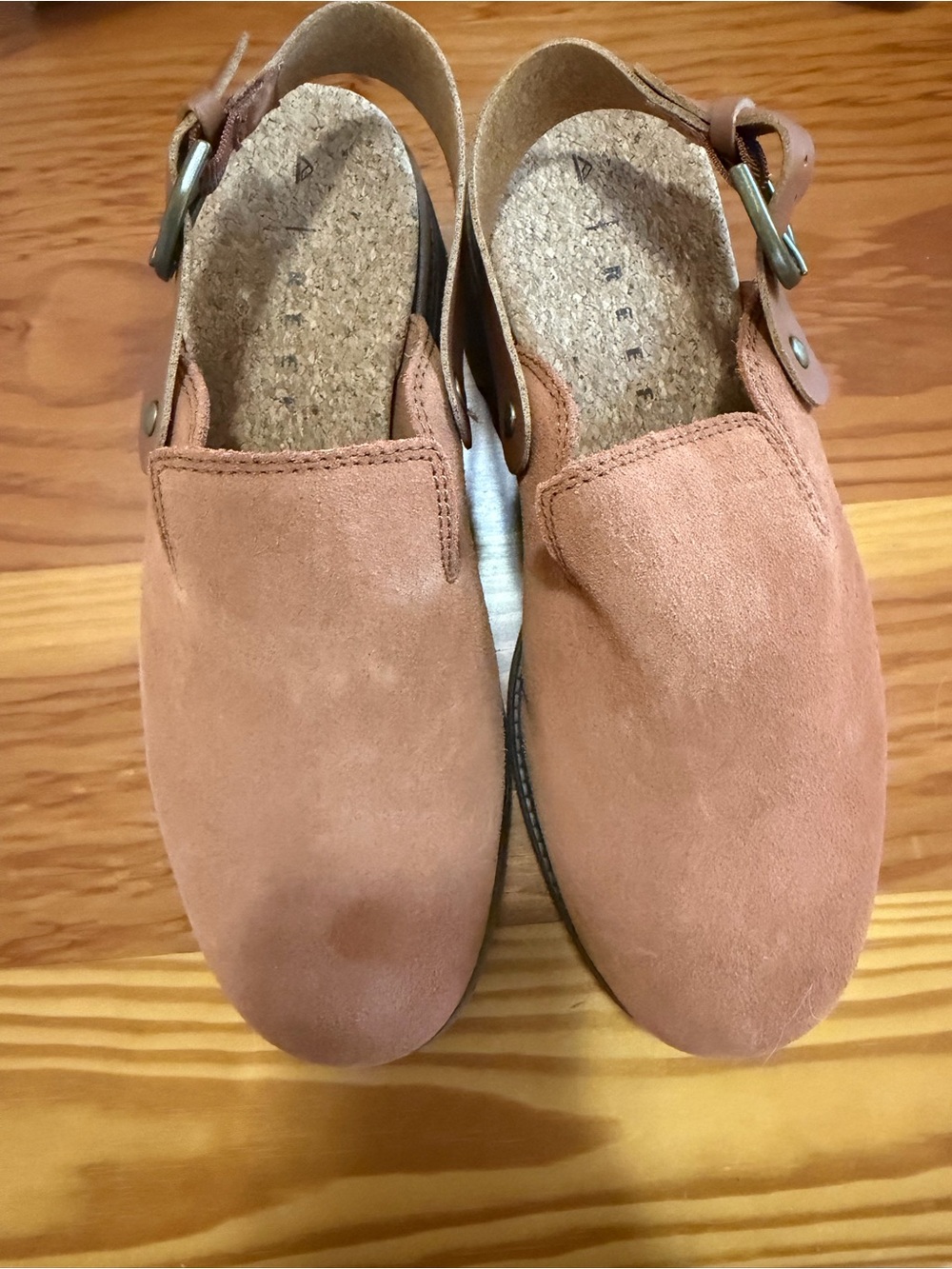 Reef Women’s Suede Slingback Mules in Tan